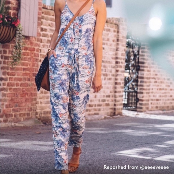 NWT Faherty Lelia blue white tropical print jumpsuit nwot 30556 - Picture 5 of 14
